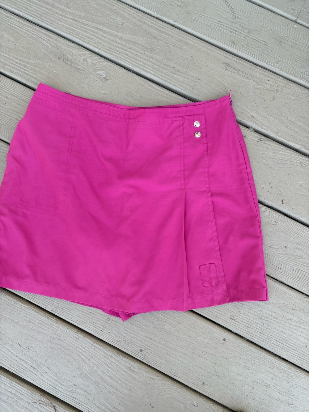 IZOD Hot Pink Women's Skort with Side Button Detail, Size: 14